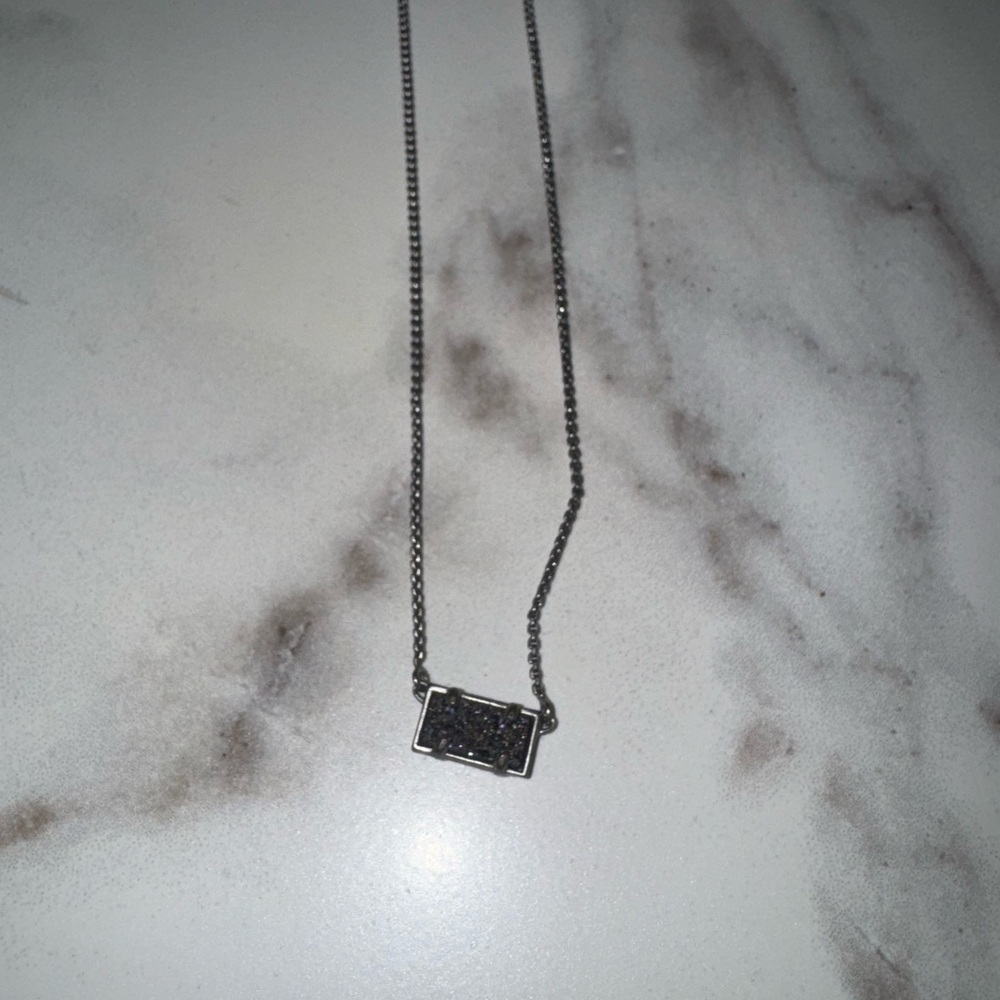 Kendra Scott Necklace